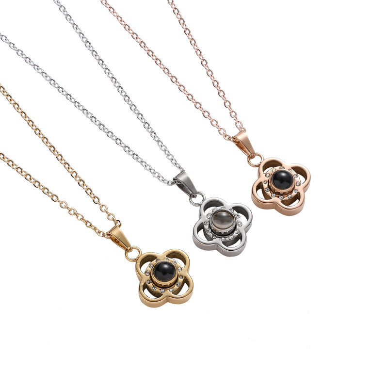 PX79 - Flower Photo Projection Necklace – A Blooming Memory Close to Your Heart