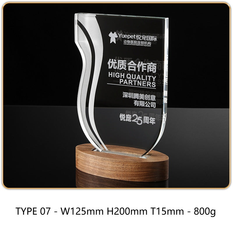 SP09 - Personalized Crystal Trophy with Wooden Base – Custom Engraved Award