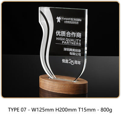 SP09 - Personalized Crystal Trophy with Wooden Base – Custom Engraved Award