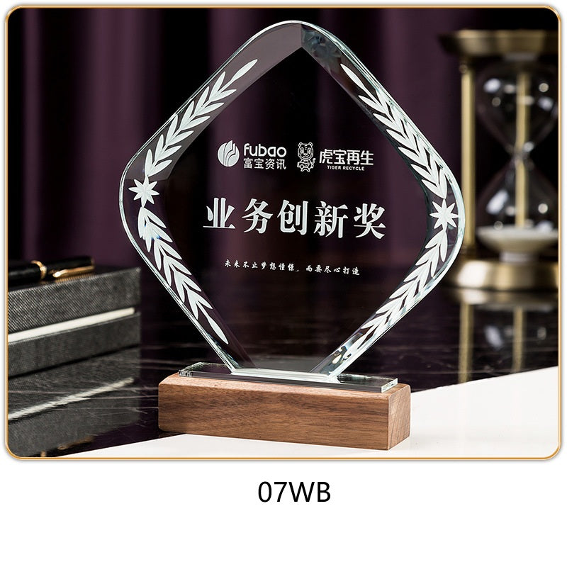 SP08 - Premium Crystal Trophy – Custom Engraved Corporate Award