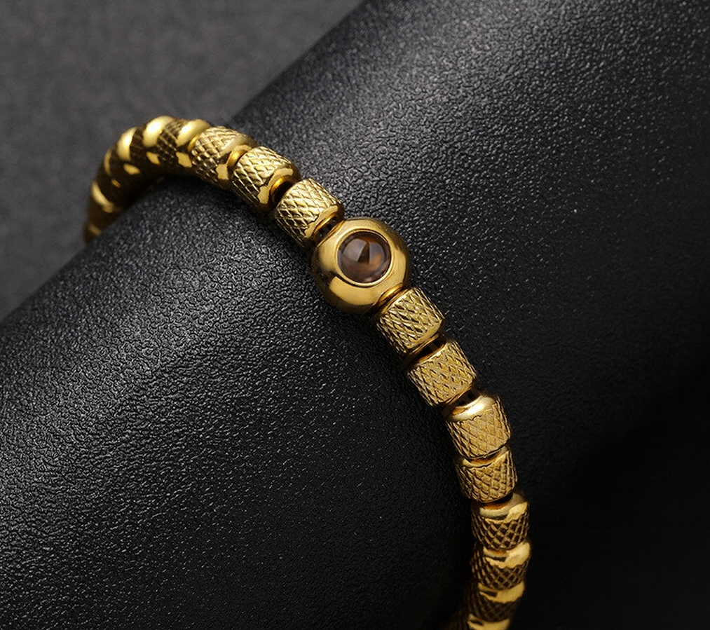 PS03 - Memory Projection Beaded Bracelet