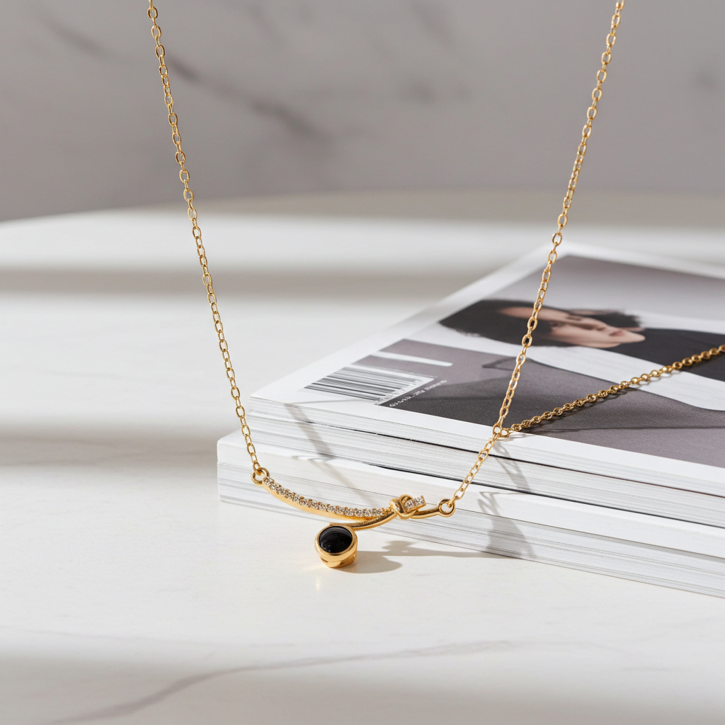 PX37 - Knot of Love Photo Projection Necklace