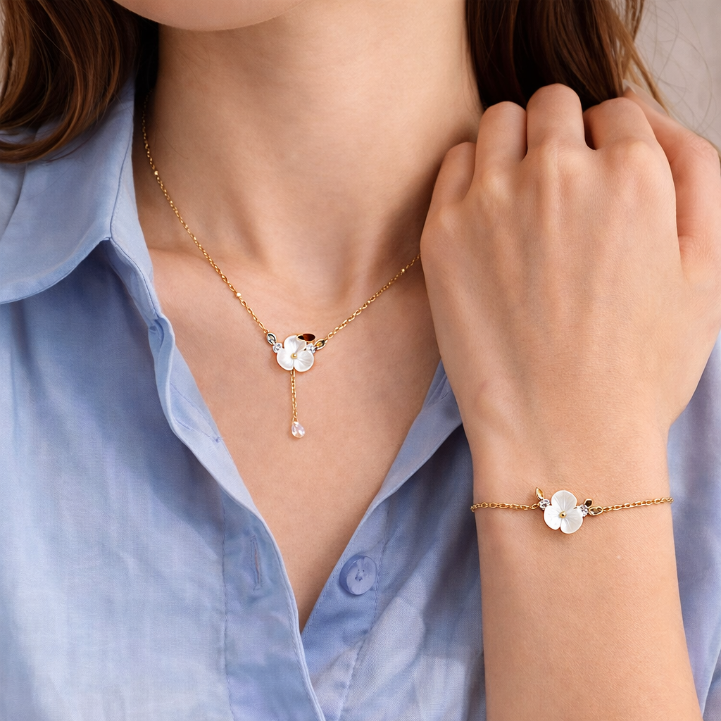 GP15 - Elegant Blossom Necklace & Bracelet