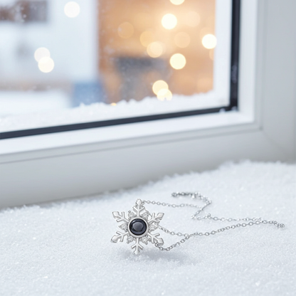 PX50 - Snowflake Projection Necklace – Eternal Moments in Every Flake