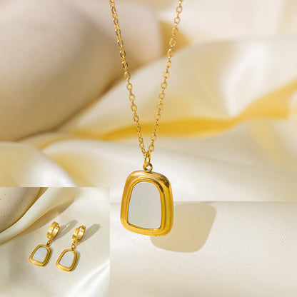 CC04 Jewelry Set Collection – Classic Elegance for Every Sparkling Moment