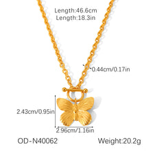 CC08 - Butterfly Charm Jewelry Set – Grace in Every Detail