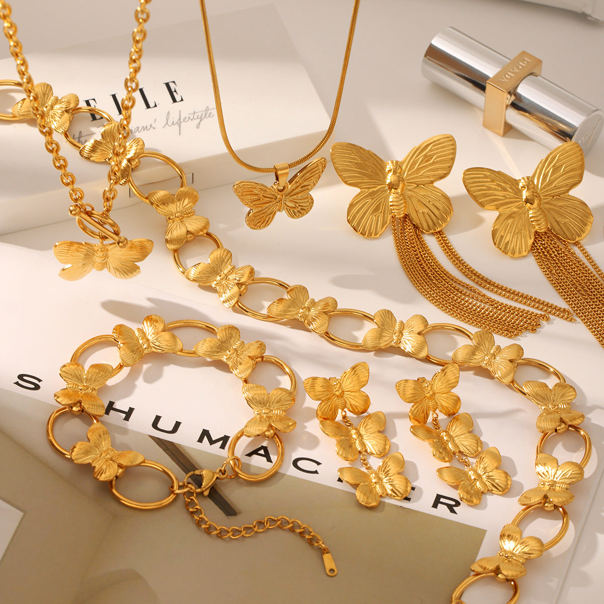 CC08 - Butterfly Charm Jewelry Set – Grace in Every Detail