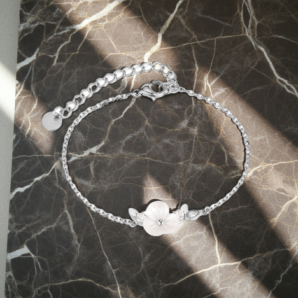 GP15 - Elegant Blossom Necklace & Bracelet