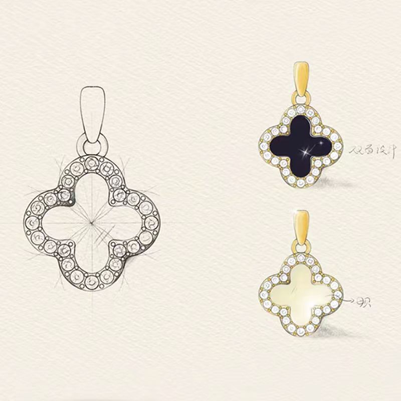 GP44 🍀 Dual-Sided Clover Pendant Necklace – Timeless Elegance, Double the Charm