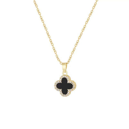 GP44 🍀 Dual-Sided Clover Pendant Necklace – Timeless Elegance, Double the Charm