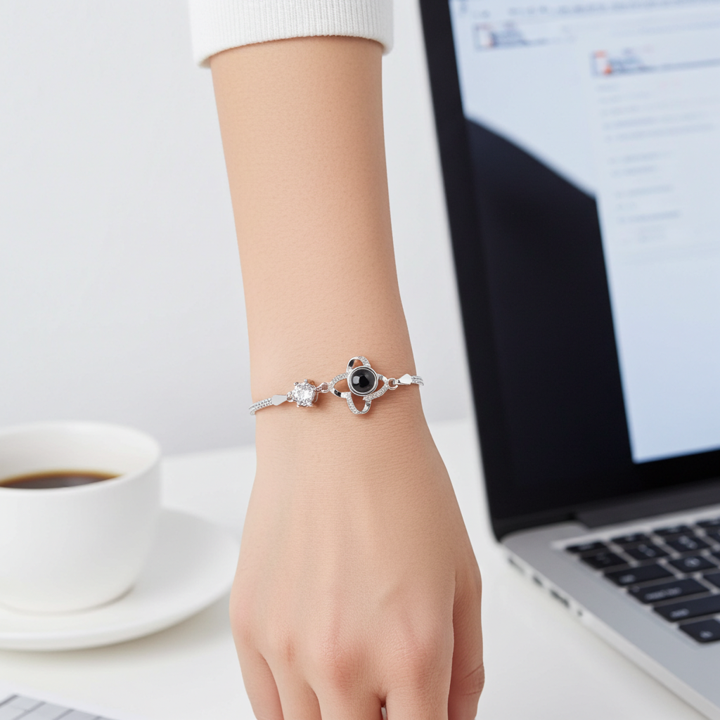 PS21 - Personalized Photo Projection Bracelet