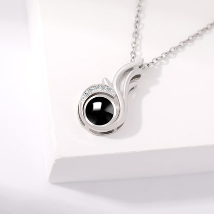 PX20 💌 Shooting Flame Photo Projection Necklace – Ignite Every Memory