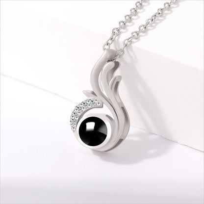 PX20 💌 Shooting Flame Photo Projection Necklace – Ignite Every Memory