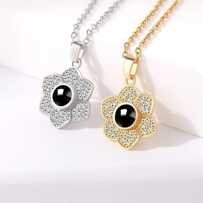 PX31 Blooming Memory Projection Necklace – Eternal Flower Design