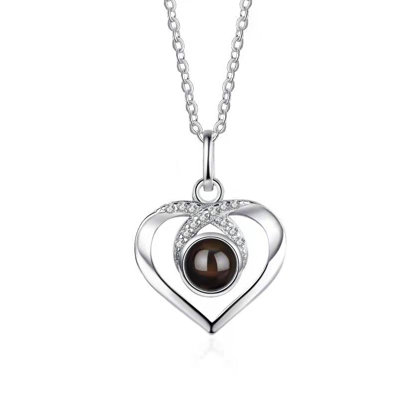 PX36 Eternal Love Photo Projection Necklace – Heart-Shaped Keepsake