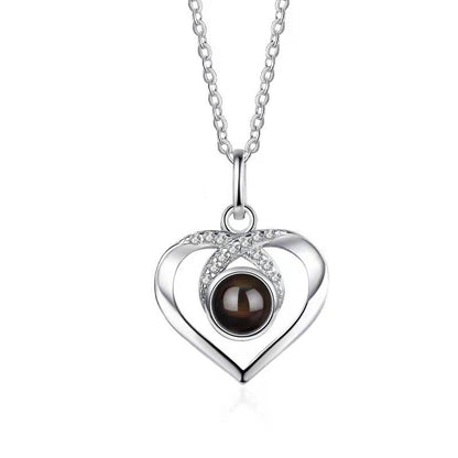 PX36 Eternal Love Photo Projection Necklace – Heart-Shaped Keepsake