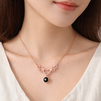 PX38 - Antler Heart Projection Necklace – A Symbol of Eternal Bond