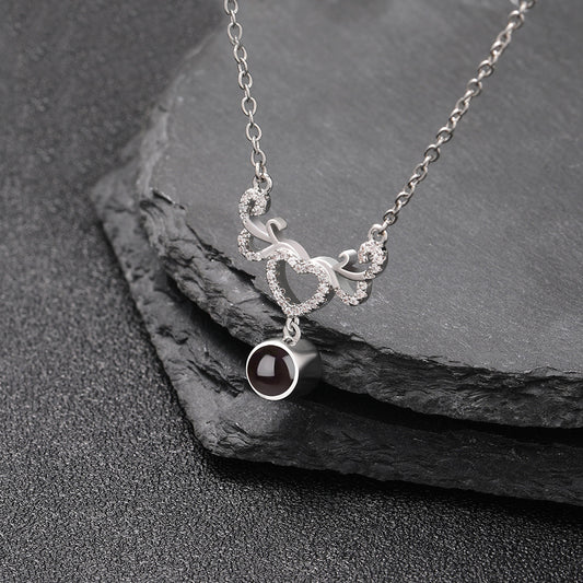 PX38 Antler Heart Projection Necklace – A Symbol of Eternal Bond