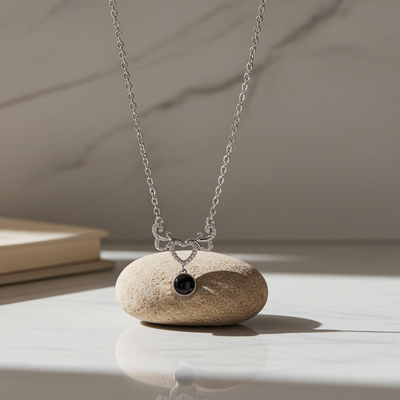 PX38 - Antler Heart Projection Necklace – A Symbol of Eternal Bond