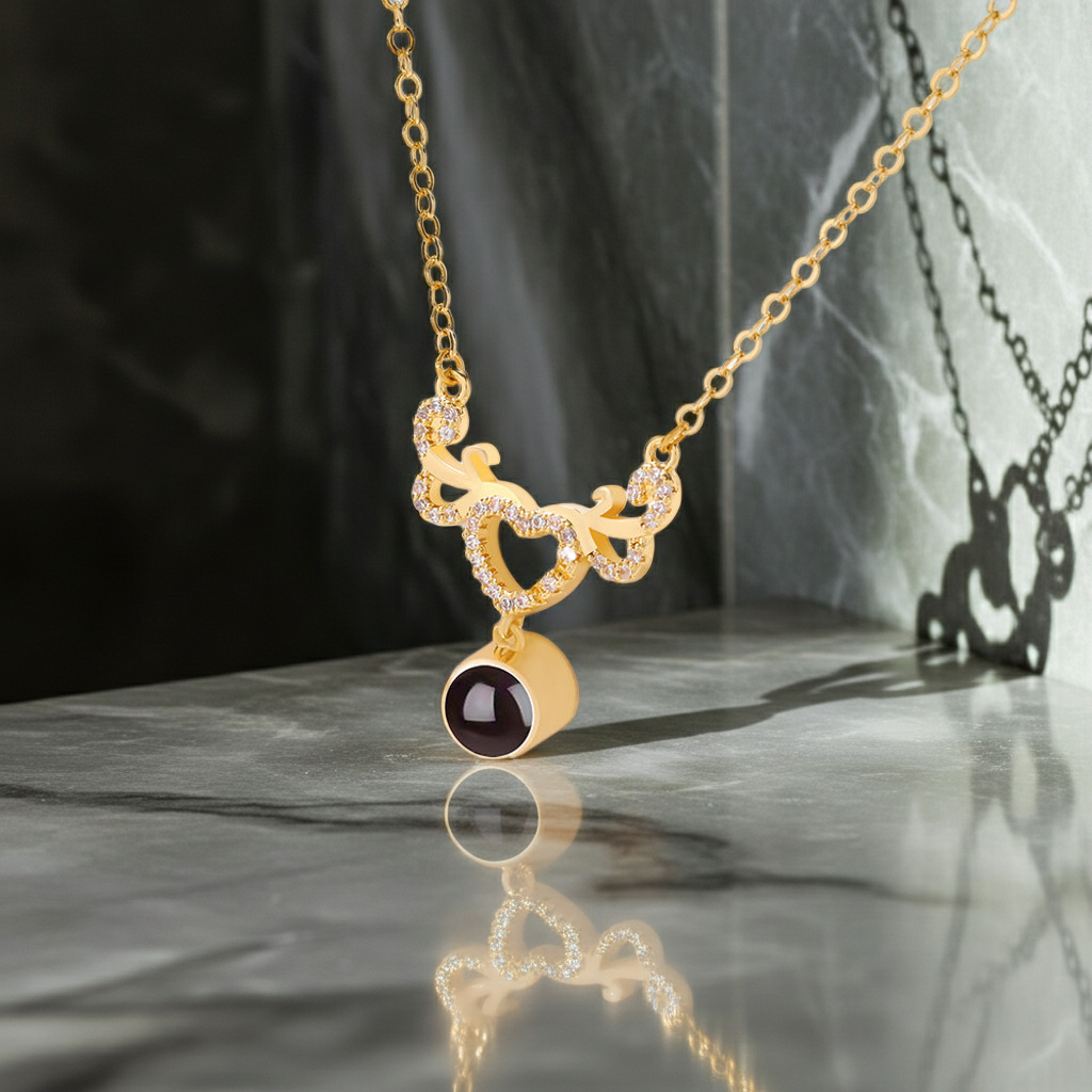 PX38 - Antler Heart Projection Necklace – A Symbol of Eternal Bond