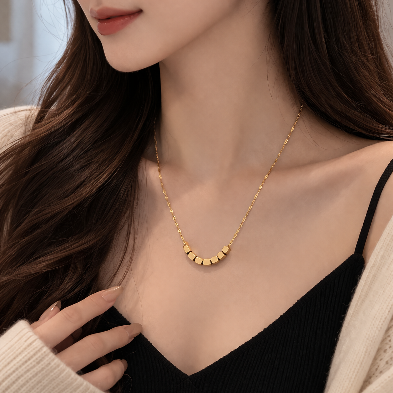 CC01 - Minimalist Gold Cube Bead Necklace | Customizable Geometric Jewelry