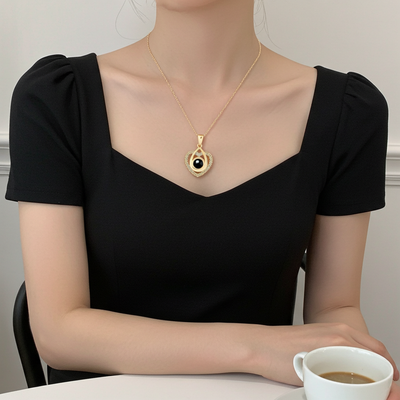 PX47 - Custom Photo Projection Necklace – Golden Heart Design