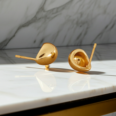 GP13 - Minimalist Waterdrop Gold Stud Earrings