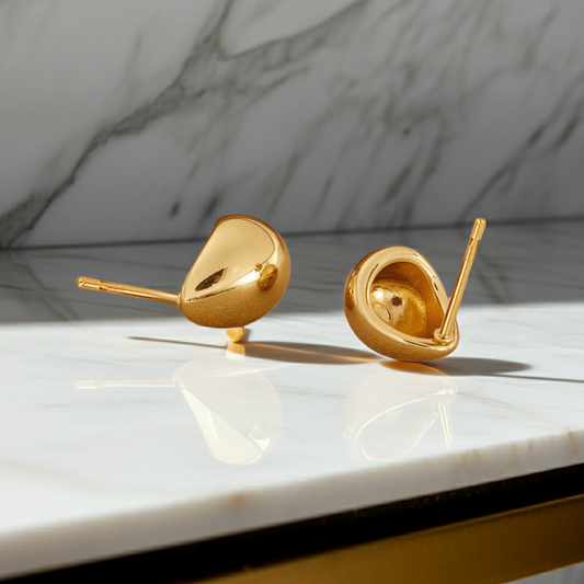 GP13 - Minimalist Waterdrop Gold Stud Earrings